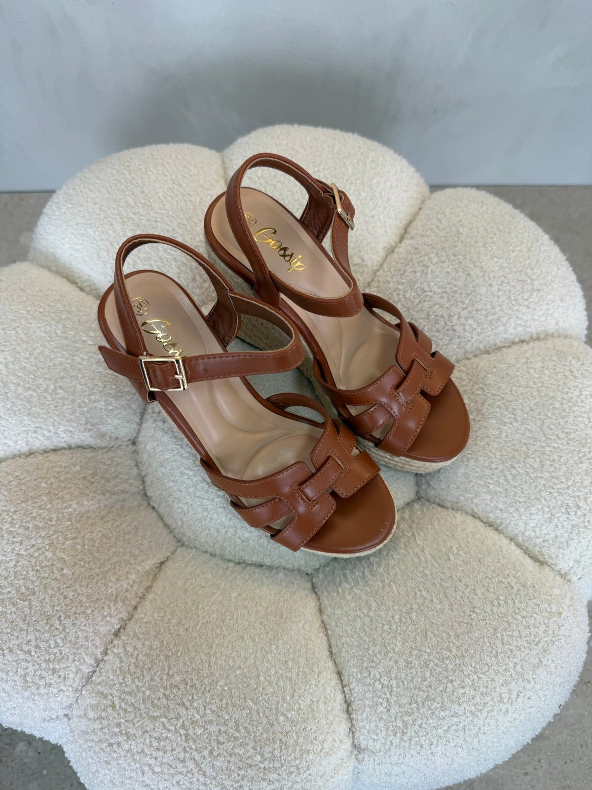 15137 Sandalias Tan - ZOÉ BRAND