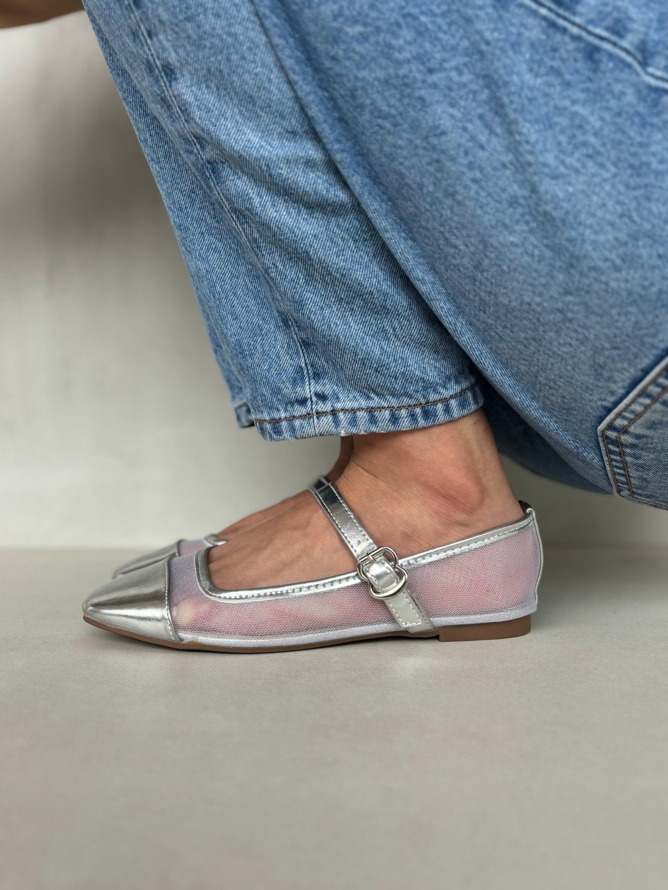 Bailarinas Plateadas 13770 Hebilla Mary Jane Casual de mujer Zoé Brand Costa Rica