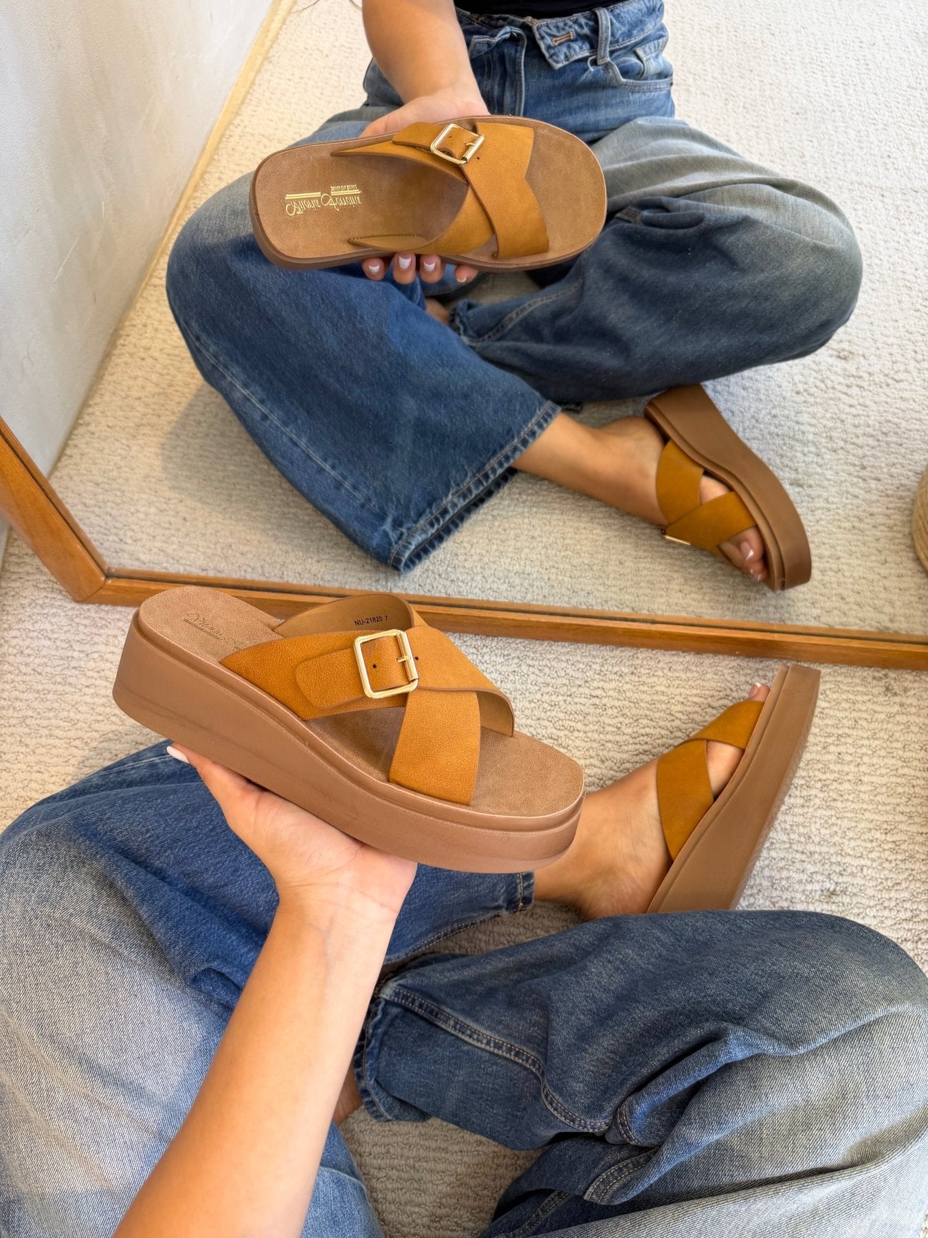 Sandalias Marrón 14089 Doble Correa Casual de mujer Zoé Brand Costa Rica