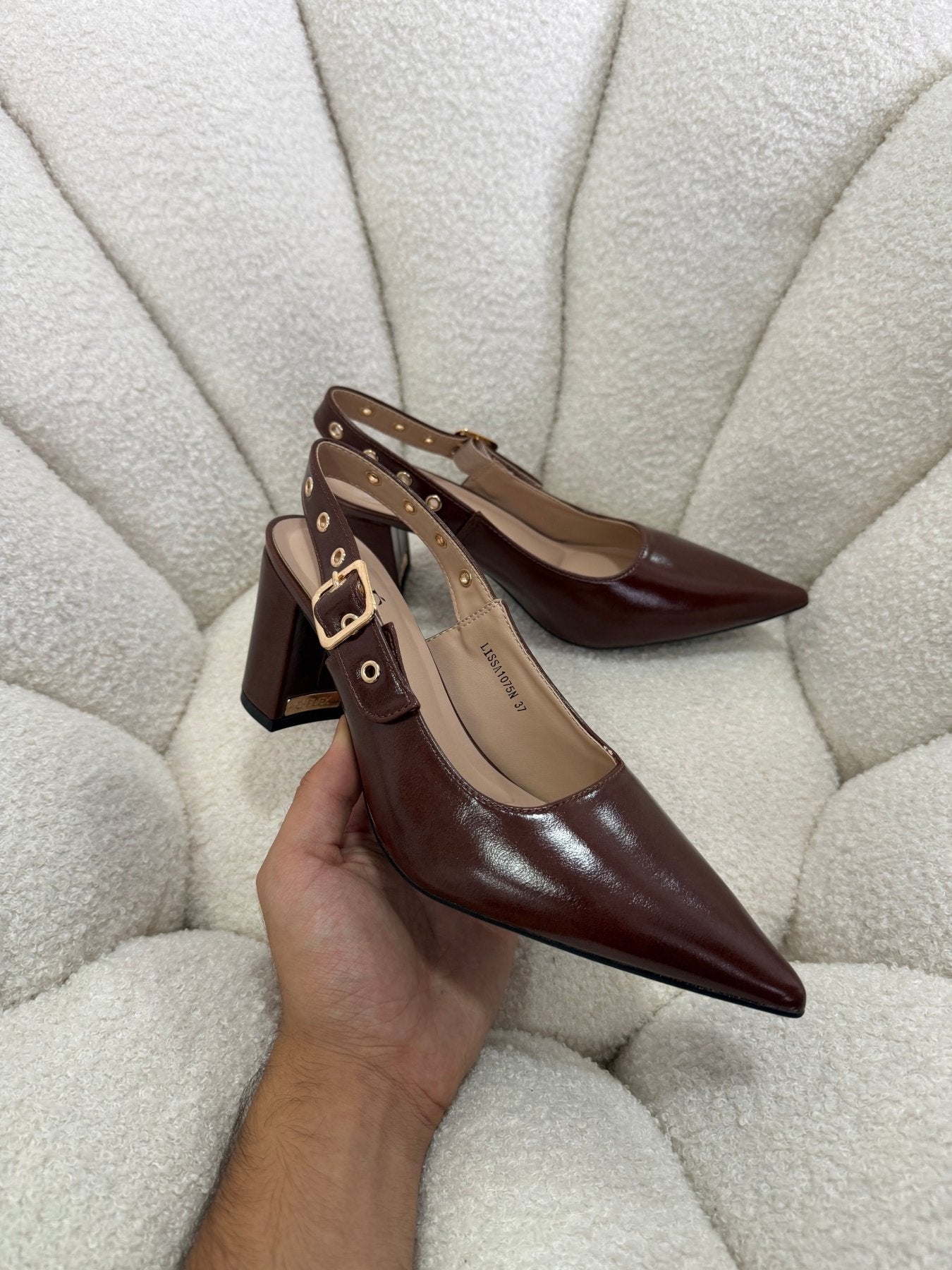 Tacones Café 15003 Hebilla Slingback Ejecutivo Zoé Brand Costa Rica - ZOÉ BRAND 2026 burgundy disponible-35