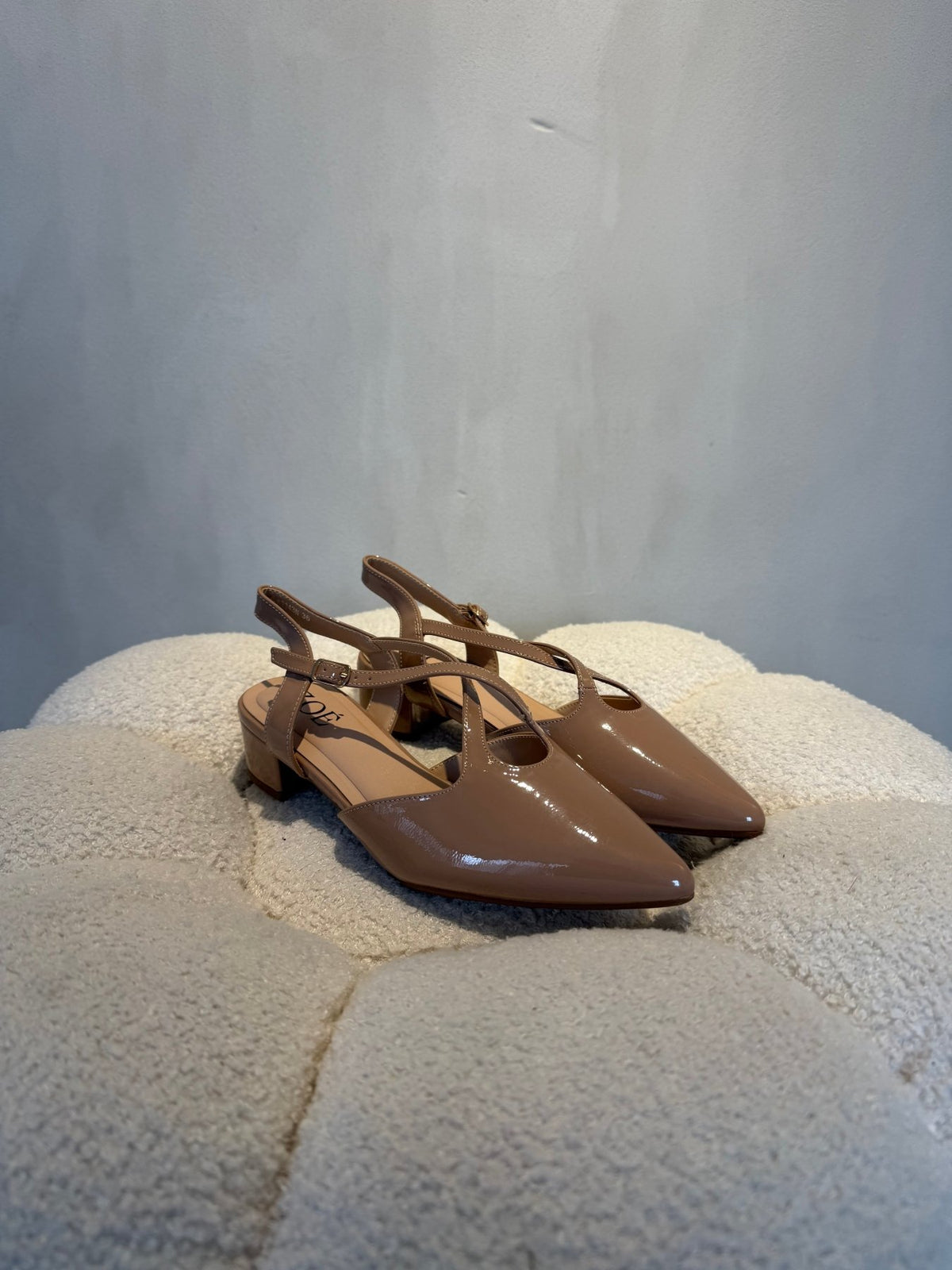 15083 Tacones Beige - ZOÉ BRAND 2026 beige clásico