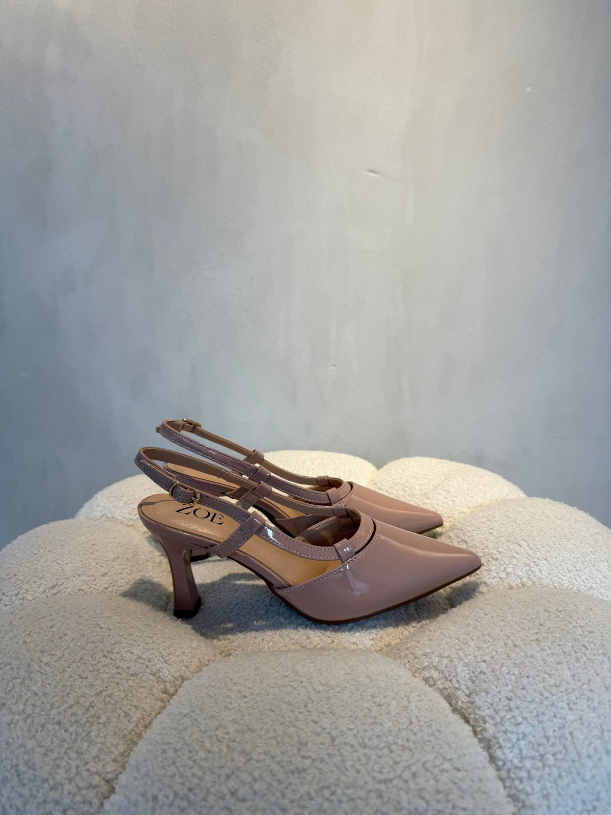 15099 Tacones Nude - ZOÉ BRAND 2026 charol clásico