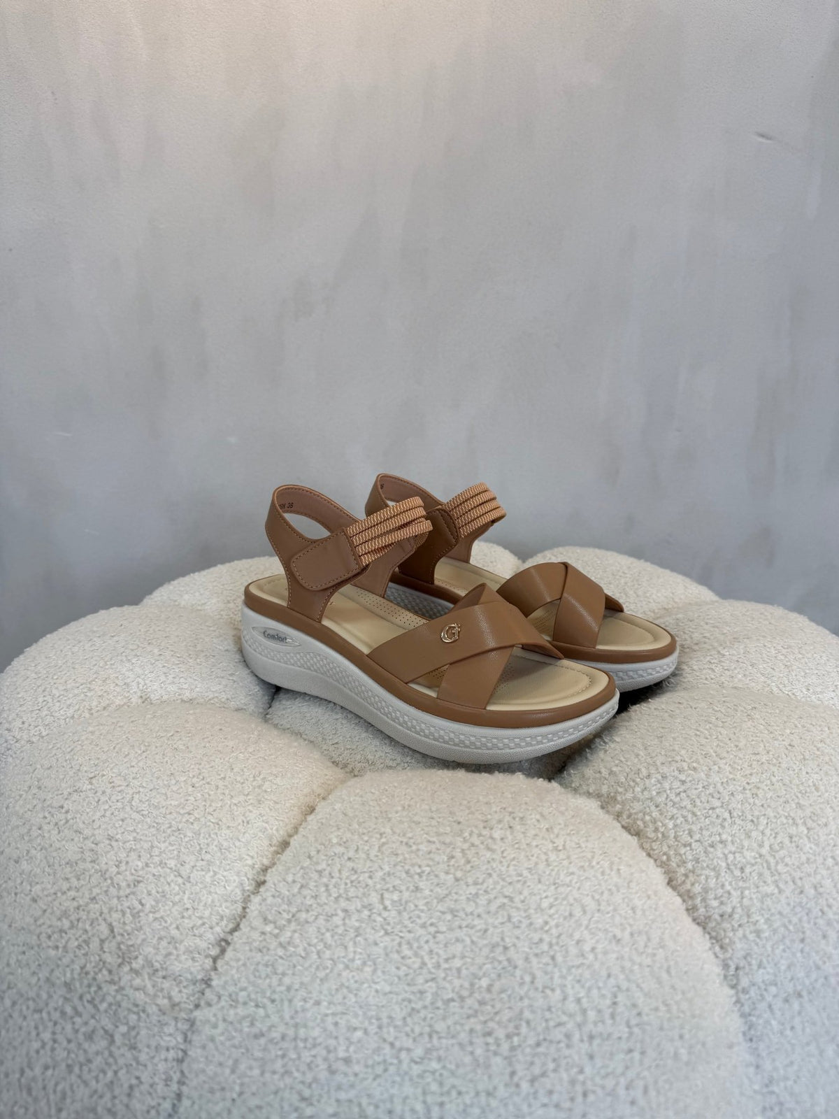 15106 Sandalias Camel - ZOÉ BRAND