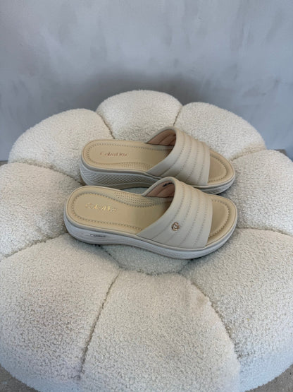 15109 Sandalias Beige - ZOÉ BRAND