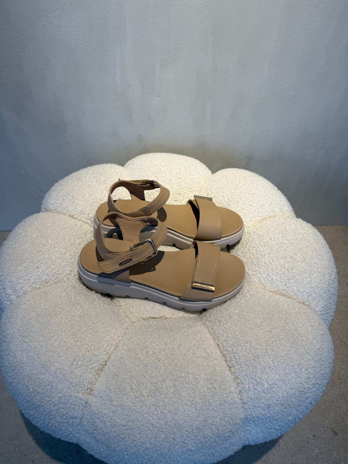 15112 Sandalias Beige - ZOÉ BRAND 2026 beige chancletas