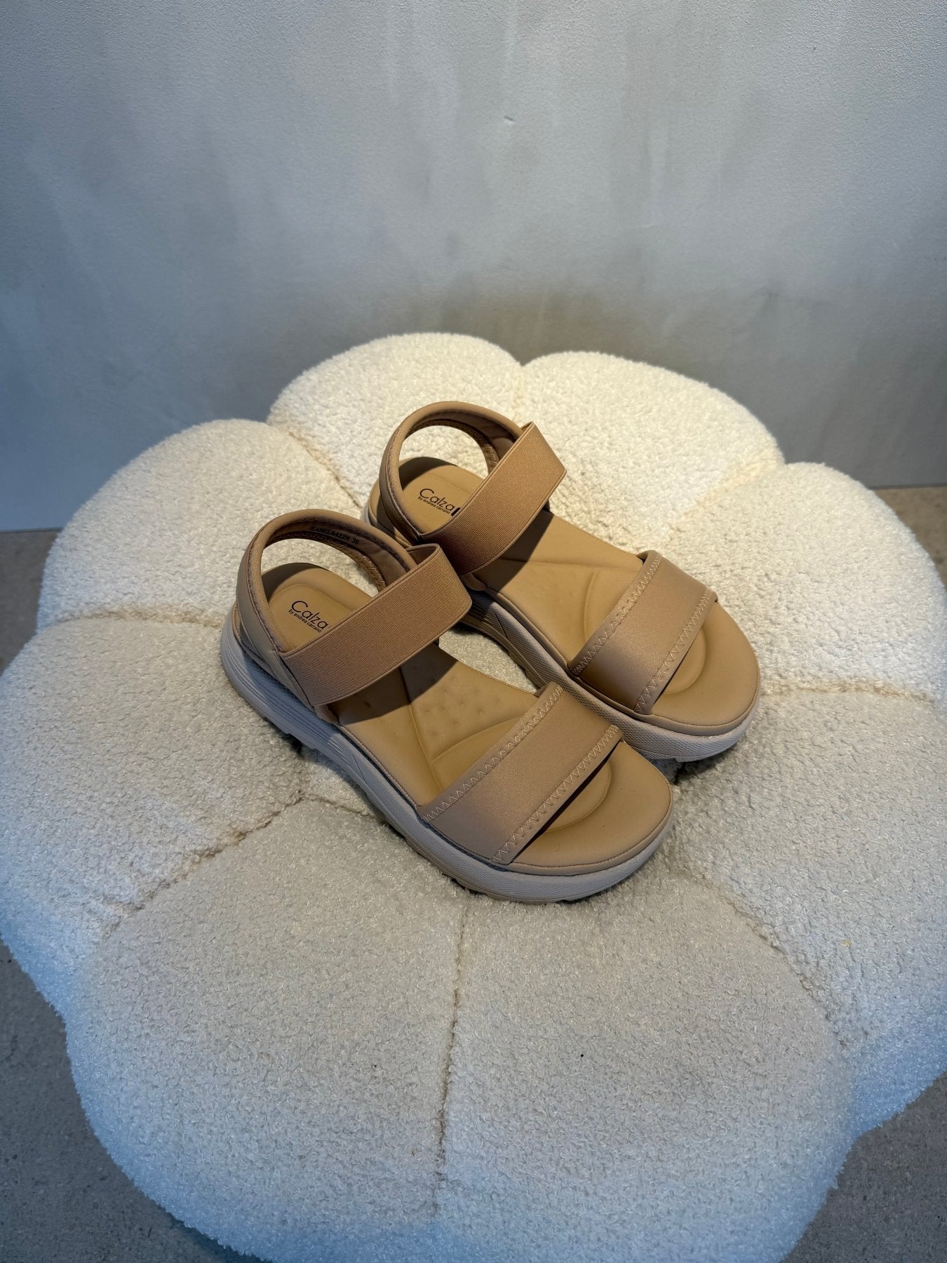 15118 Sandalias Beige - ZOÉ BRAND 2026 beige chancletas