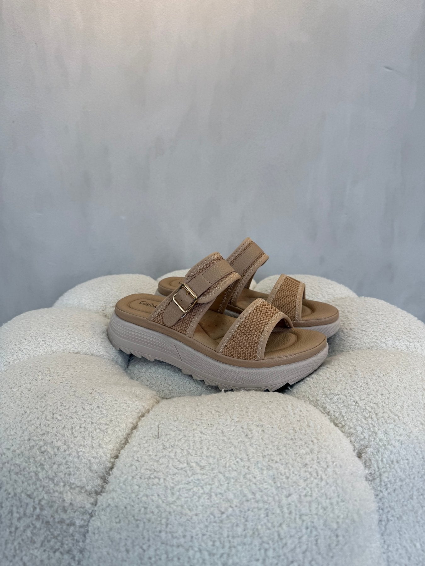 15120 Sandalias Beige - ZOÉ BRAND