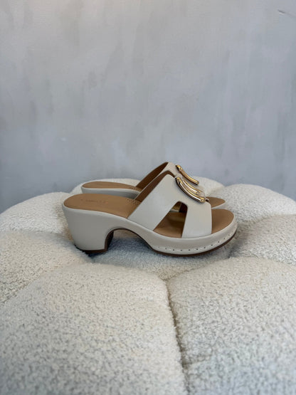 15124 Sandalias Beige - ZOÉ BRAND