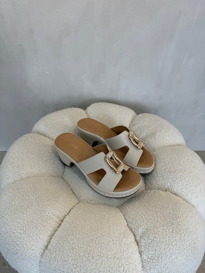 15124 Sandalias Beige - ZOÉ BRAND