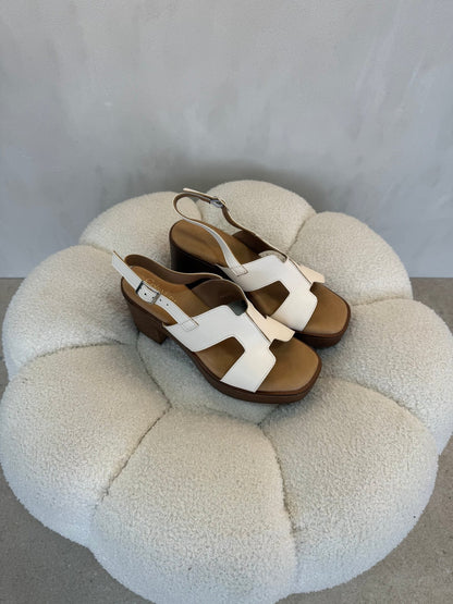 15128 Sandalias Off White - ZOÉ BRAND