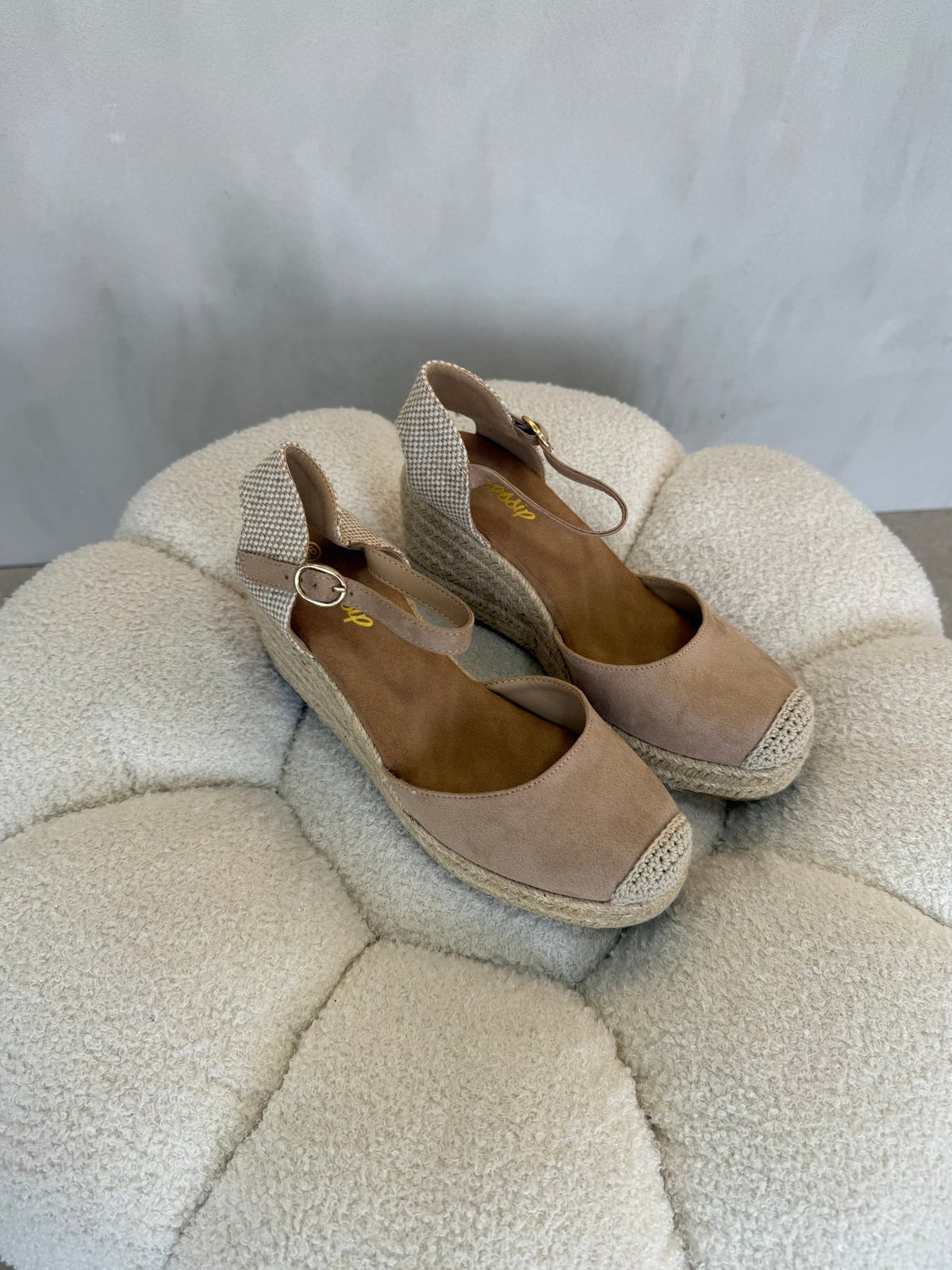 15133 Sandalias Beige - ZOÉ BRAND