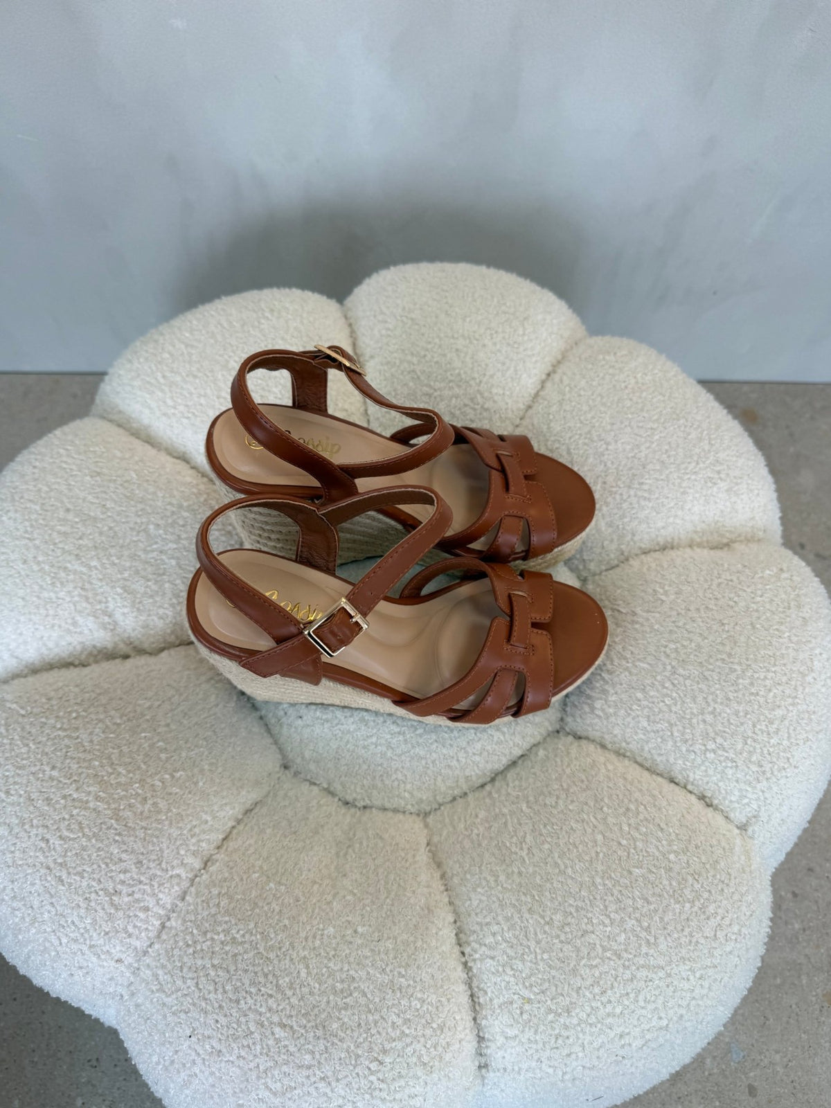 15137 Sandalias Tan - ZOÉ BRAND