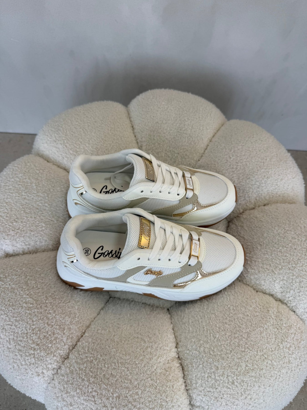 15139 Tenis Off White Beige - ZOÉ BRAND