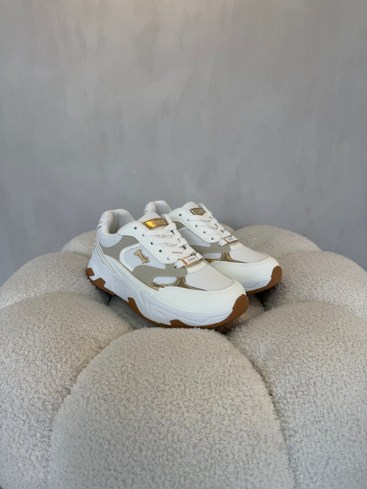 15139 Tenis Off White Beige - ZOÉ BRAND
