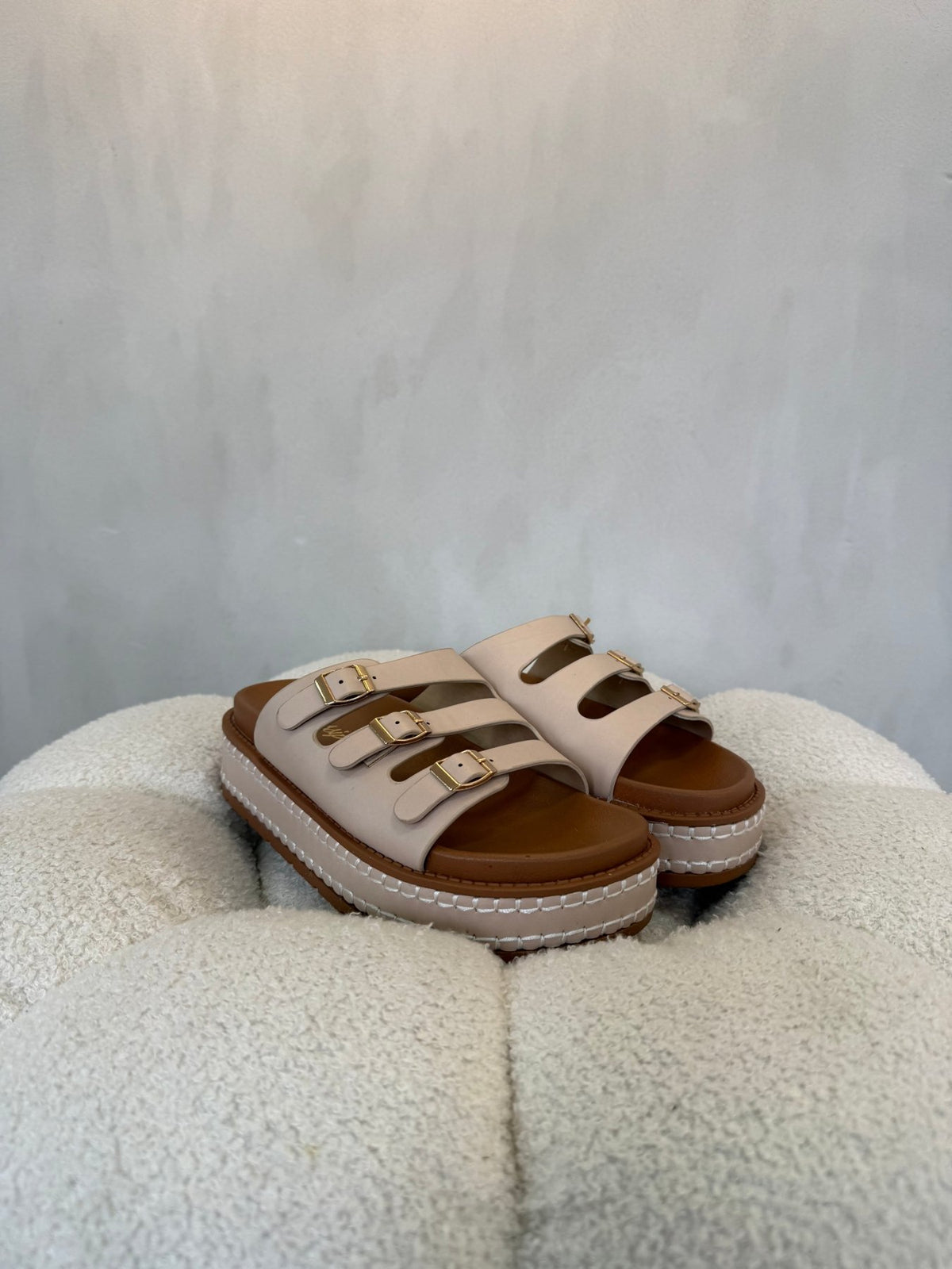 15143 Sandalias Beige Tan - ZOÉ BRAND