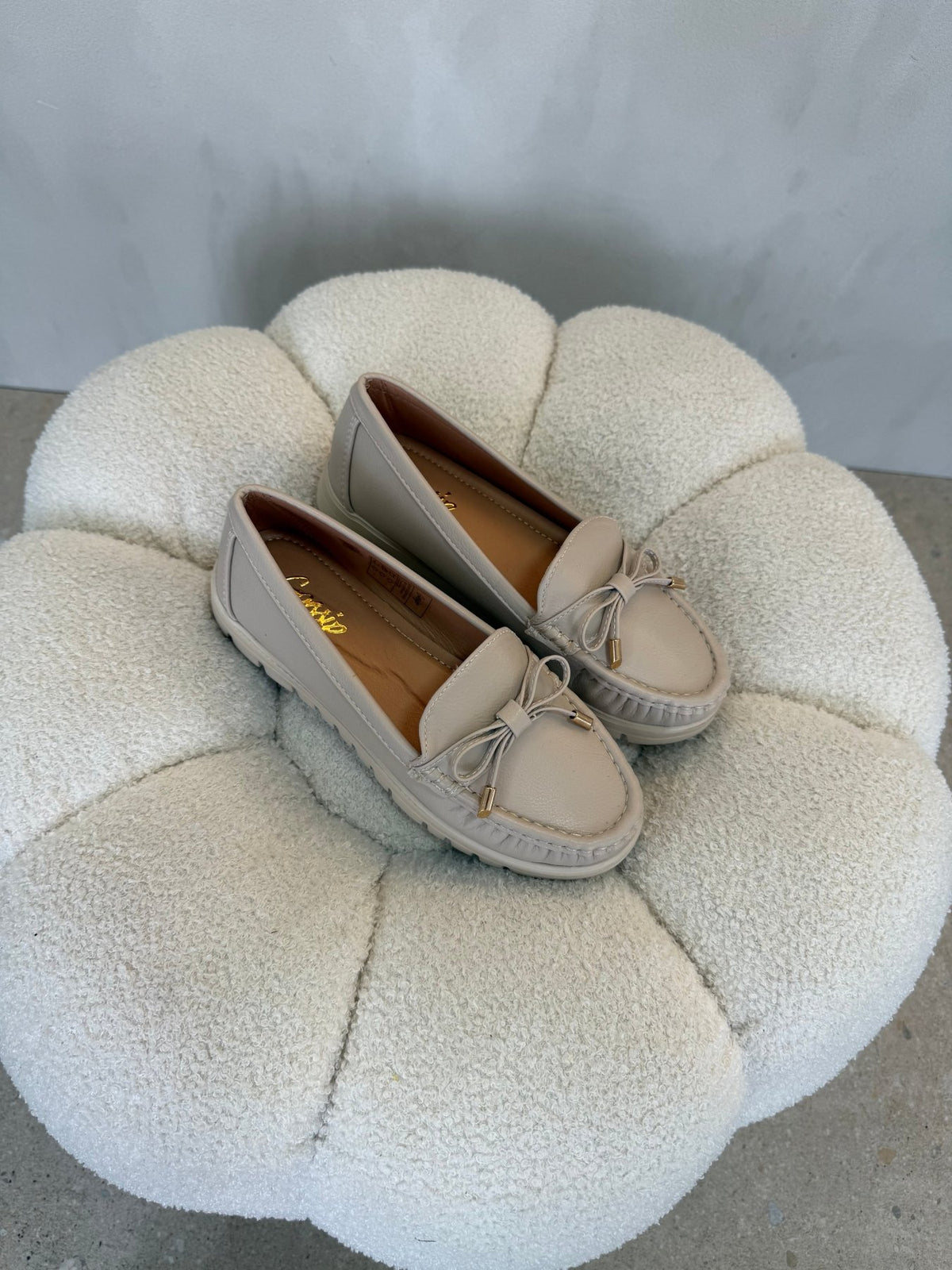 15154 Mocasines Full Beige - ZOÉ BRAND 2026 beige clásico