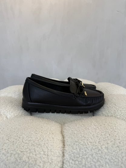 15155 Mocasines Full Black - ZOÉ BRAND 2026 BLACK clásico