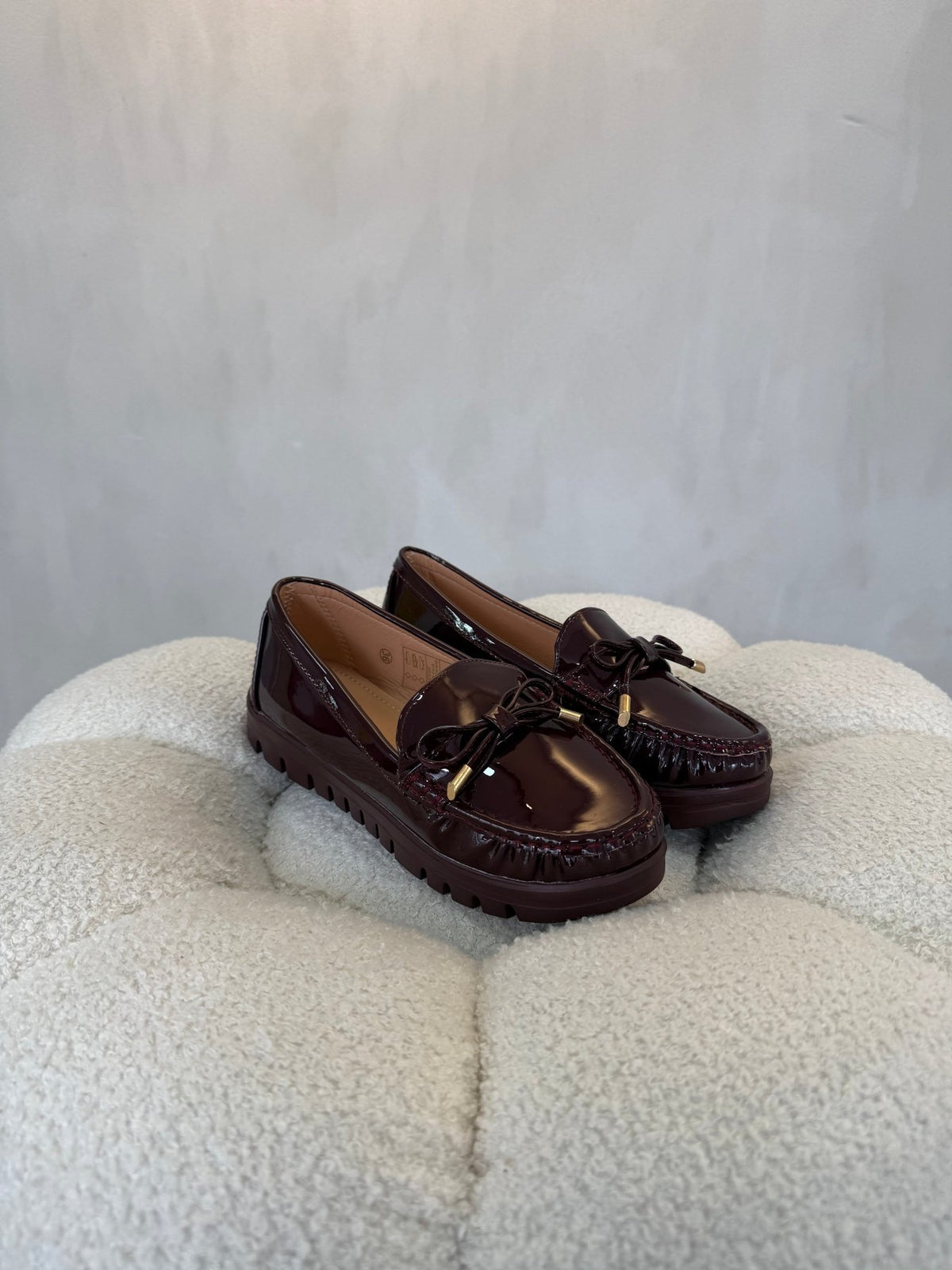 15157 Mocasines Full Burgundy - ZOÉ BRAND 2026 burgundy charol