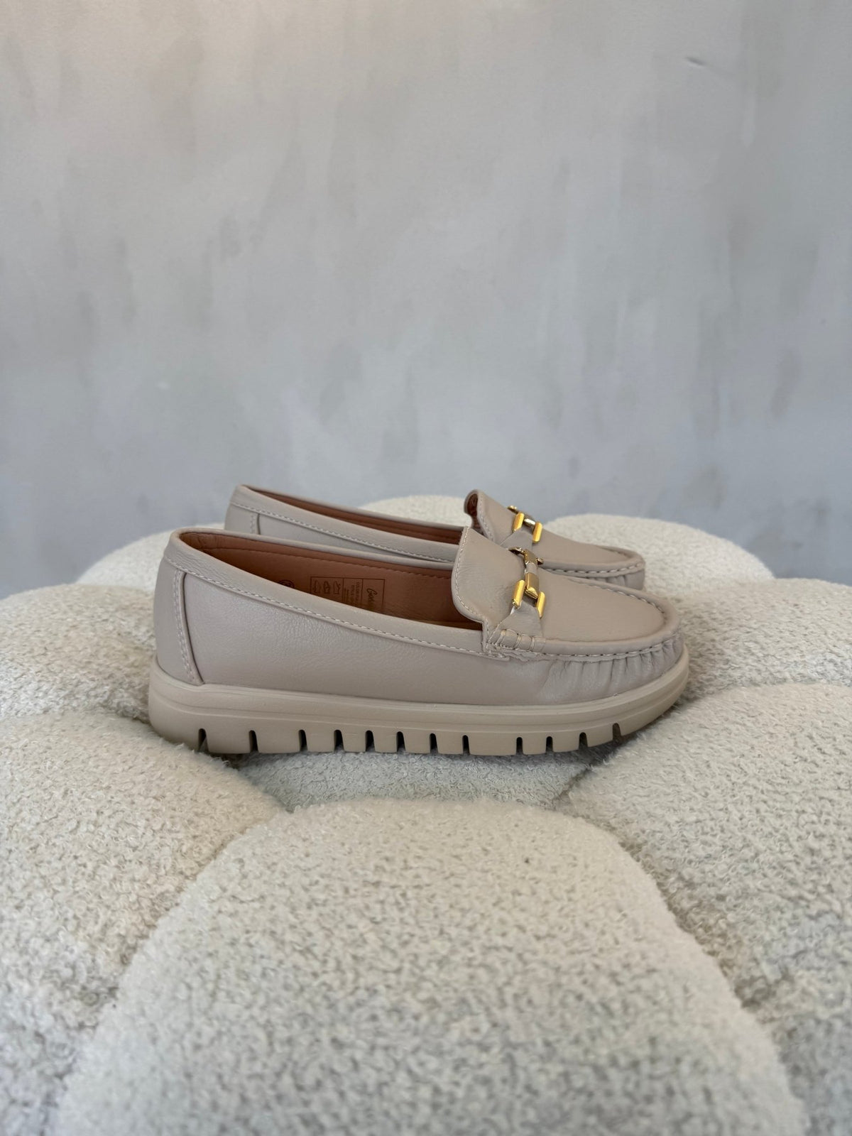 15158 Mocasines Full Beige - ZOÉ BRAND 2026 beige clásico