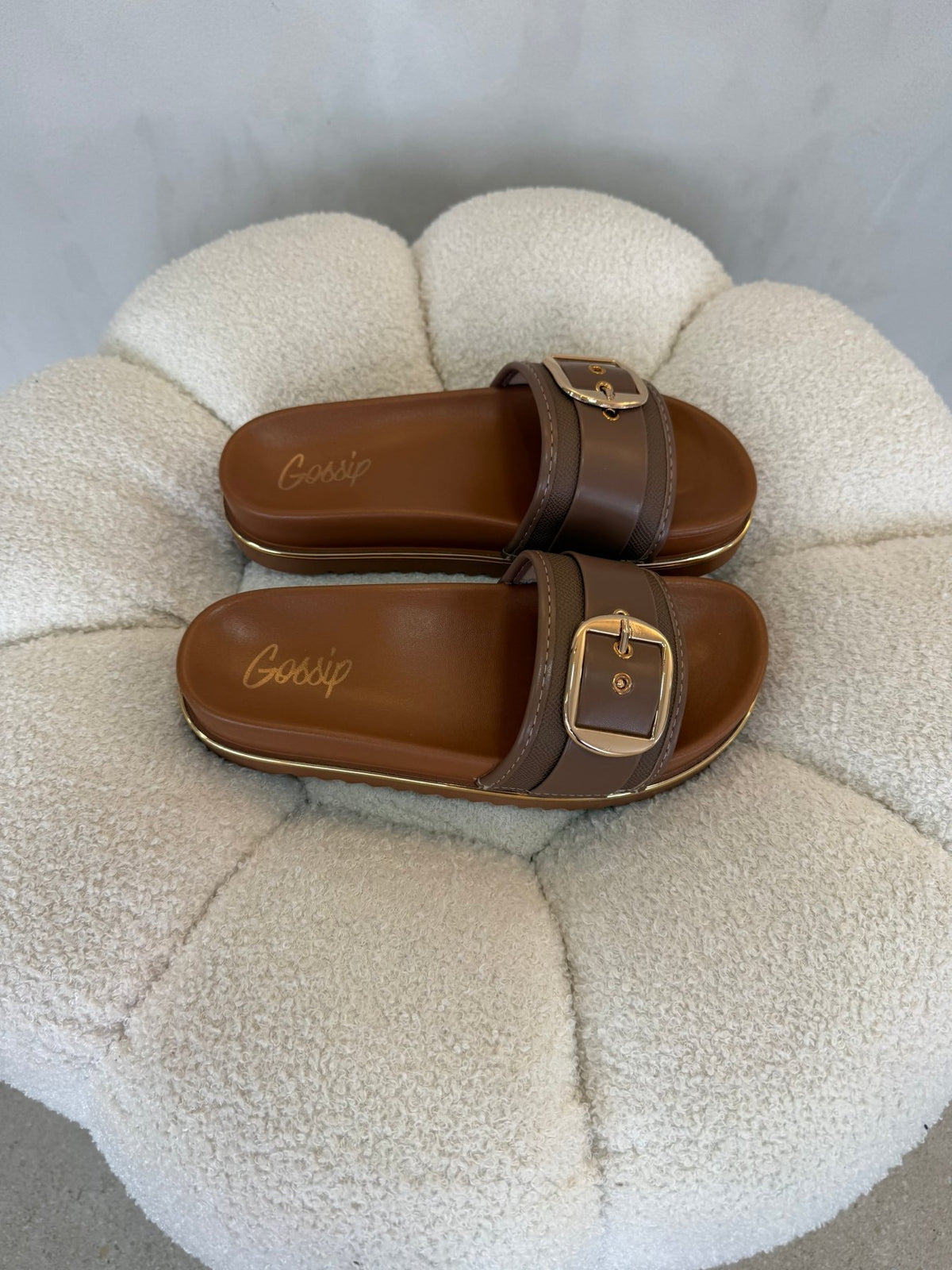 15174 Sandalias Brown - ZOÉ BRAND 2026 brown chancletas