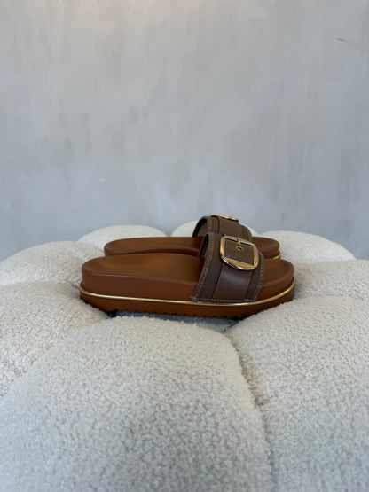 15174 Sandalias Brown - ZOÉ BRAND 2026 brown chancletas