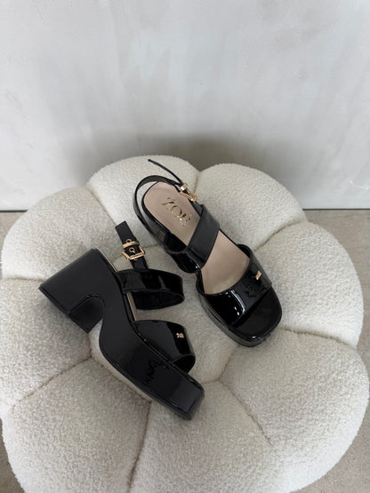 Sandalias 14914 z015 black patent