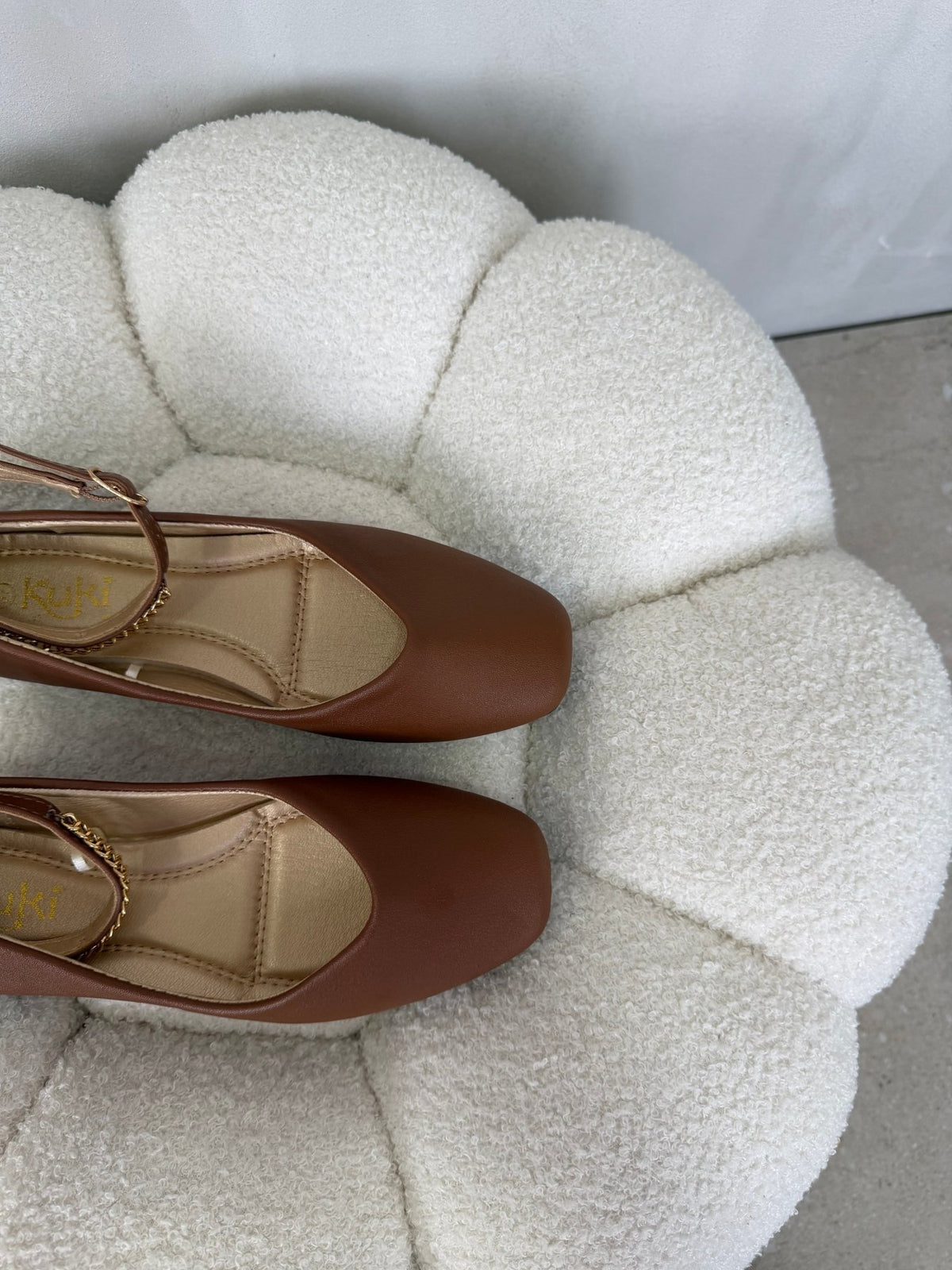 Bailarinas Camel 15034 Correa Tobillera Cadena Casual Zoé Brand Costa Rica