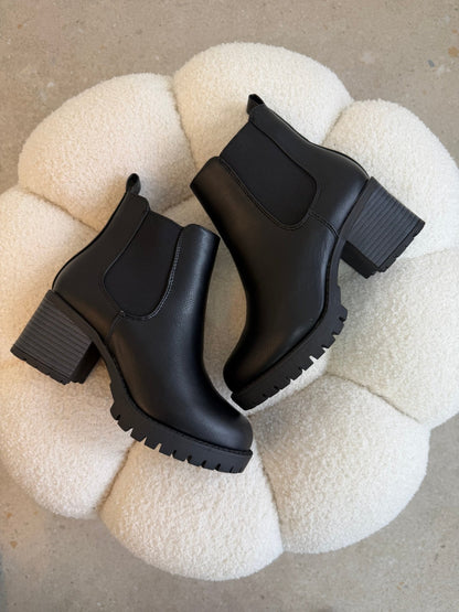 Botines Negro Plataforma 14833 Casual de mujer Zoé Brand Costa Rica