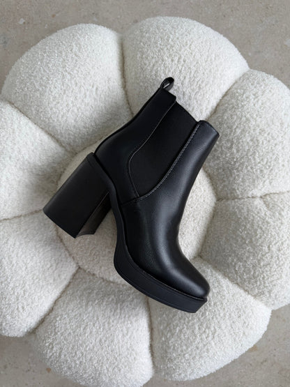 Botines Negro Plataforma 14836 Casual de mujer Zoé Brand Costa Rica