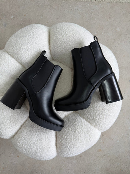 Botines Negro Plataforma 14836 Casual de mujer Zoé Brand Costa Rica