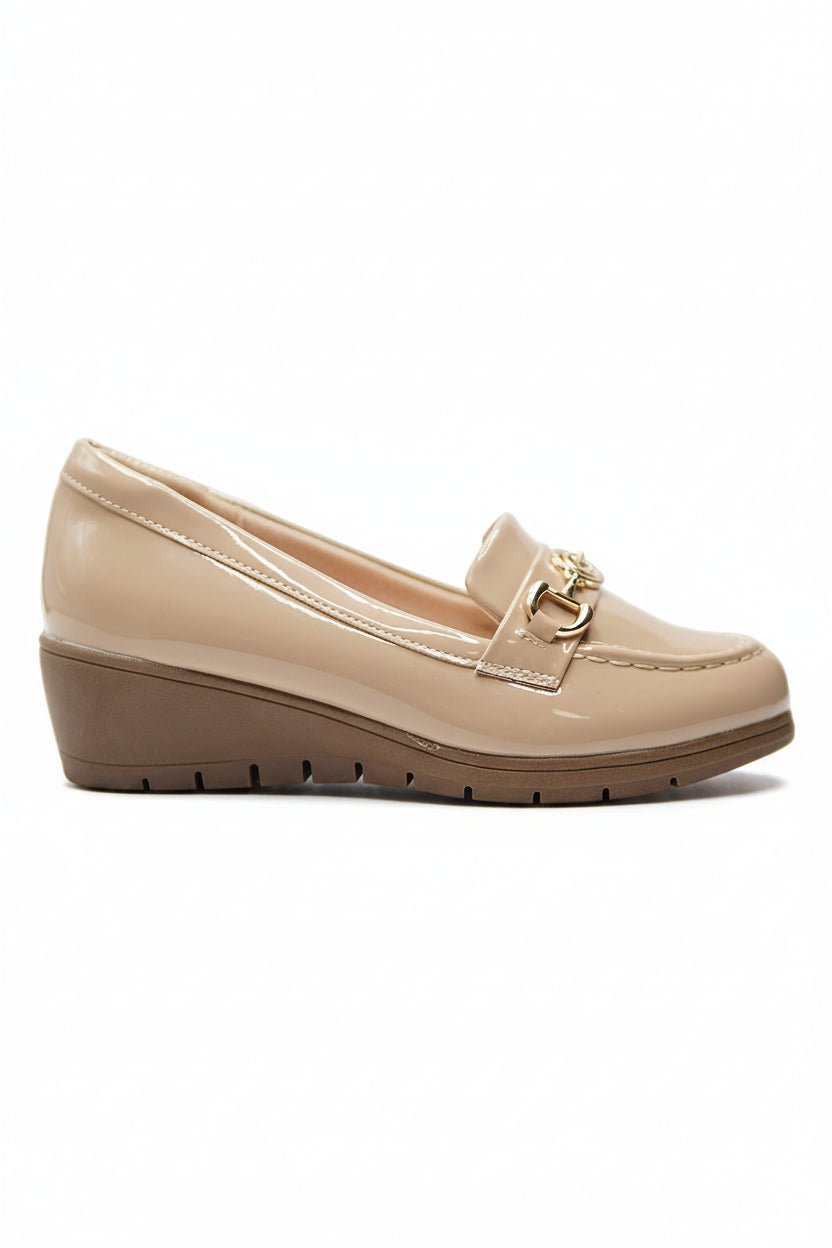 Mocasines Beige Charol Cuña 14788 Casual de mujer Zoé Brand Costa Rica