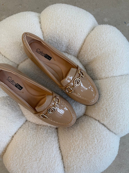 Mocasines Beige Charol Cuña 14788 Casual de mujer Zoé Brand Costa Rica