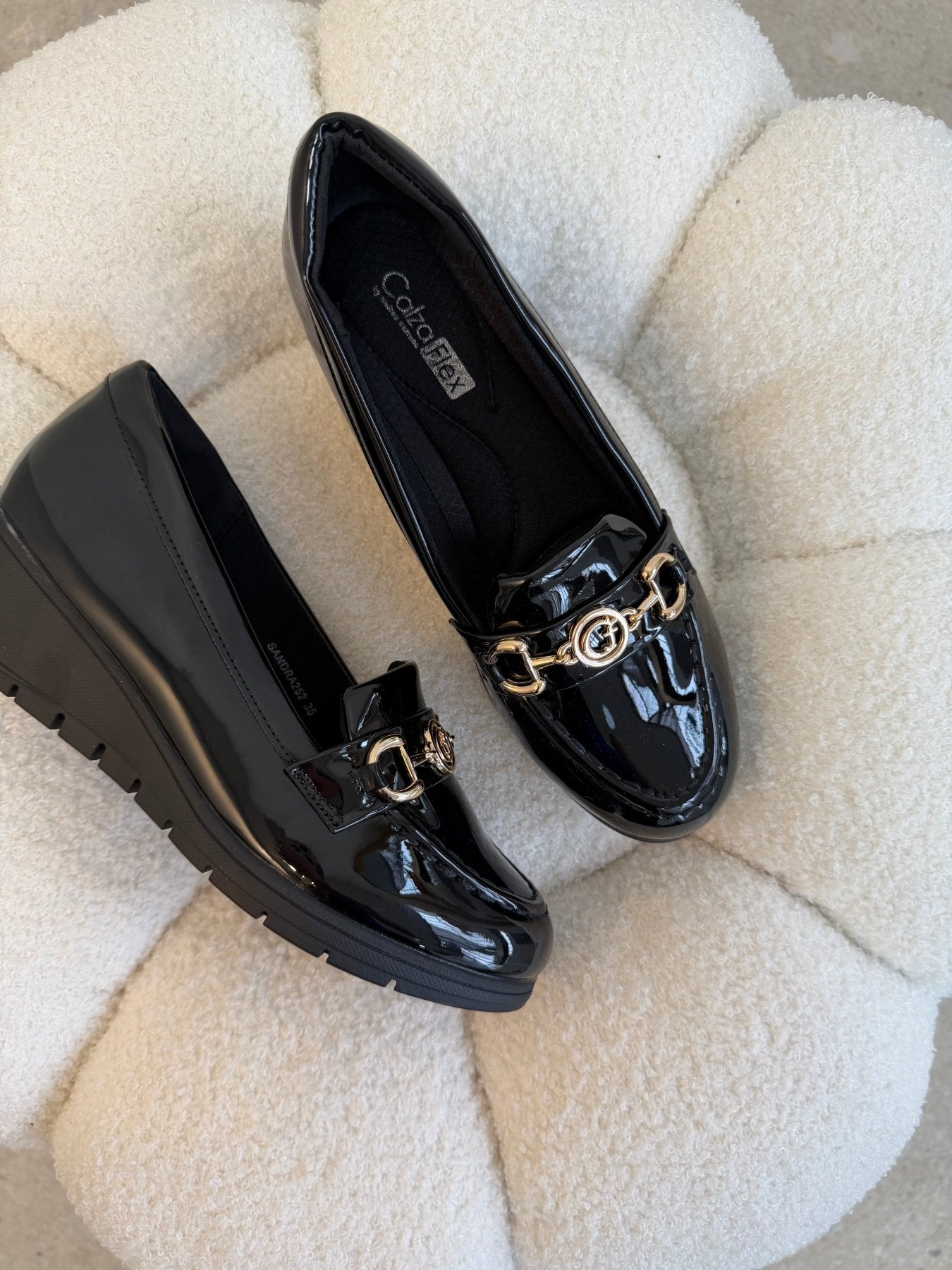 Mocasines Negro Charol Cuña 14789 Casual de mujer Zoé Brand Costa Rica