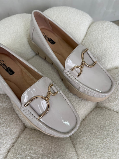 Mocasines Gris Claro Charol Plataforma 14990 Slip On Casual Zoé Brand Costa Rica