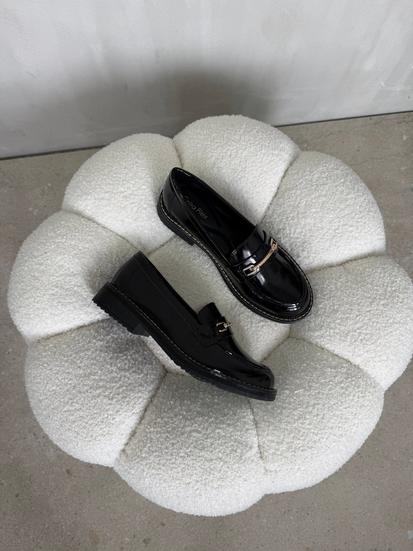 Mocasines Negro Charol 15030 Ejecutivo Zoé Brand Costa Rica