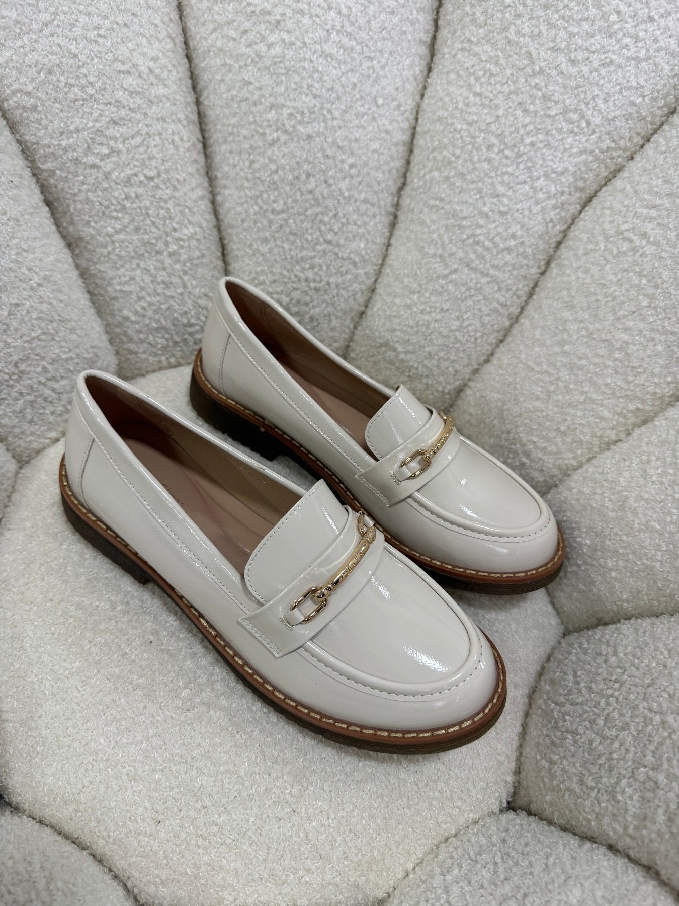 Mocasines Blanco Charol 15032 Ejecutivo Zoé Brand Costa Rica - ZOÉ BRAND 2026 disponible-35 disponible-36
