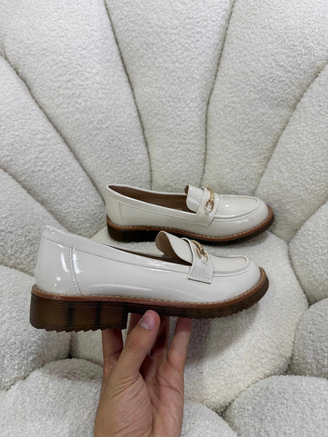 Mocasines Blanco Charol 15032 Ejecutivo Zoé Brand Costa Rica - ZOÉ BRAND 2026 disponible-35 disponible-36