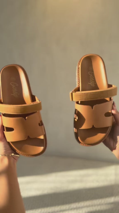 Sandalias Camel Plataforma 14345 Correa con Hebilla Velcro Casual de mujer Zoé Brand Costa Rica