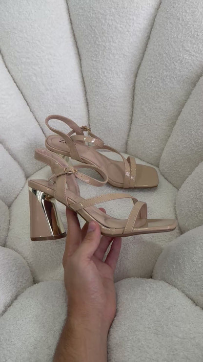 Tacones Nude Charol 14994 Hebilla Ejecutivo de mujer Zoé Brand Costa Rica