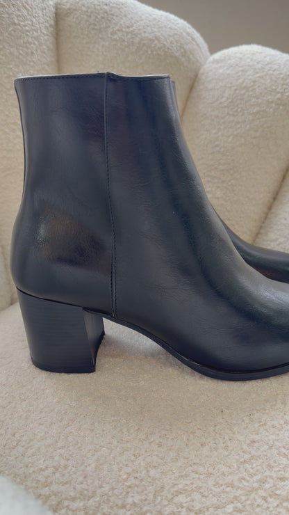 Botines Negro 14652 Zipper Casual de mujer Zoé Brand Costa Rica