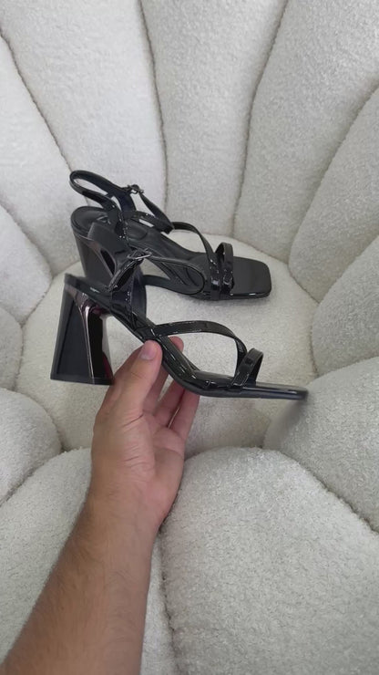 Tacones Negro Charol 14995 Hebilla Ejecutivo de mujer Zoé Brand Costa Rica