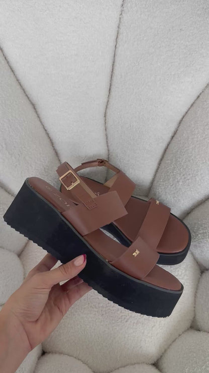 Sandalias Camel Plataforma 14939 Doble Correa Slingback Casual de mujer Zoé Brand Costa Rica