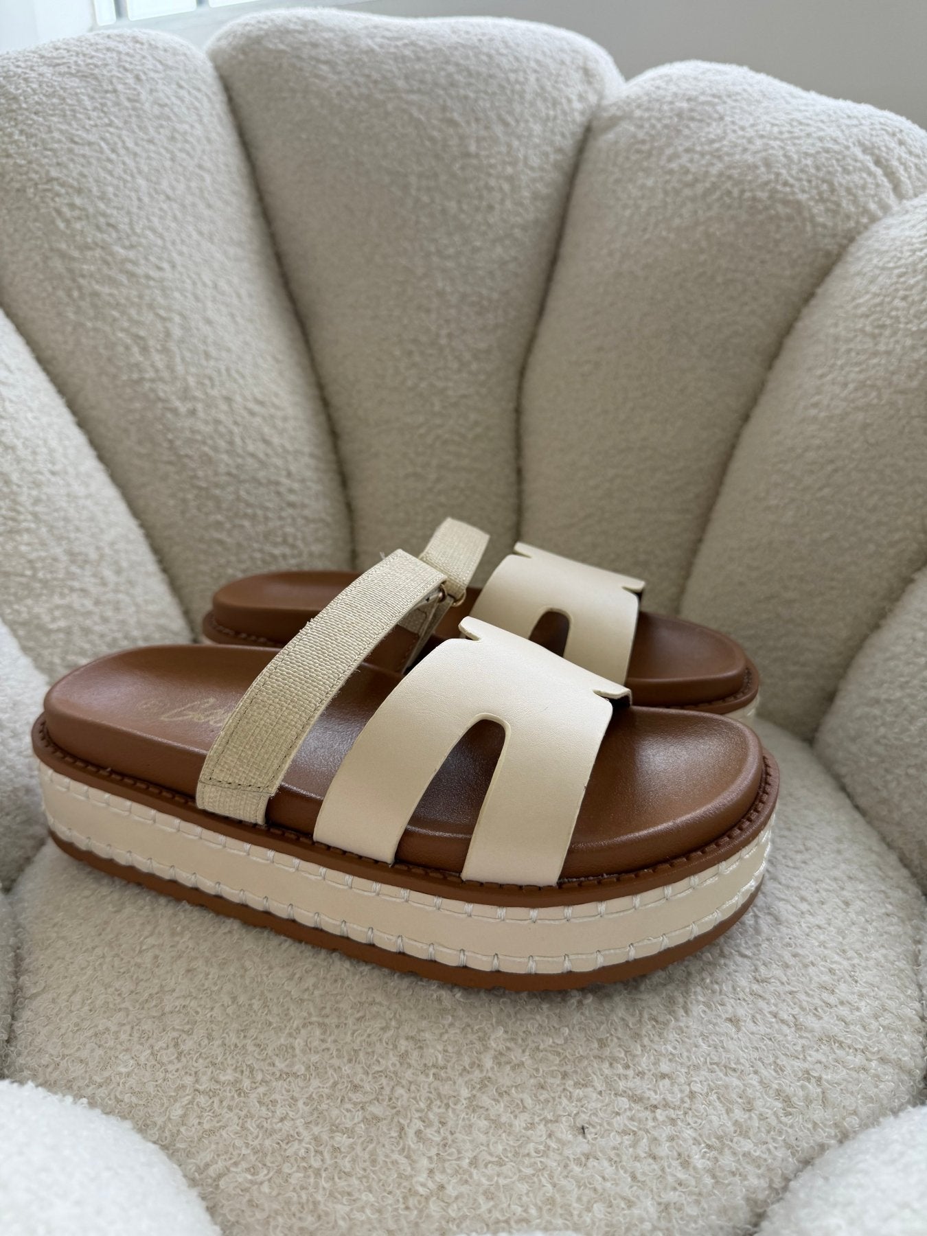 Sandalias Blanco Plataforma 14346 Velcro Casual de mujer Zoé Brand Costa Rica