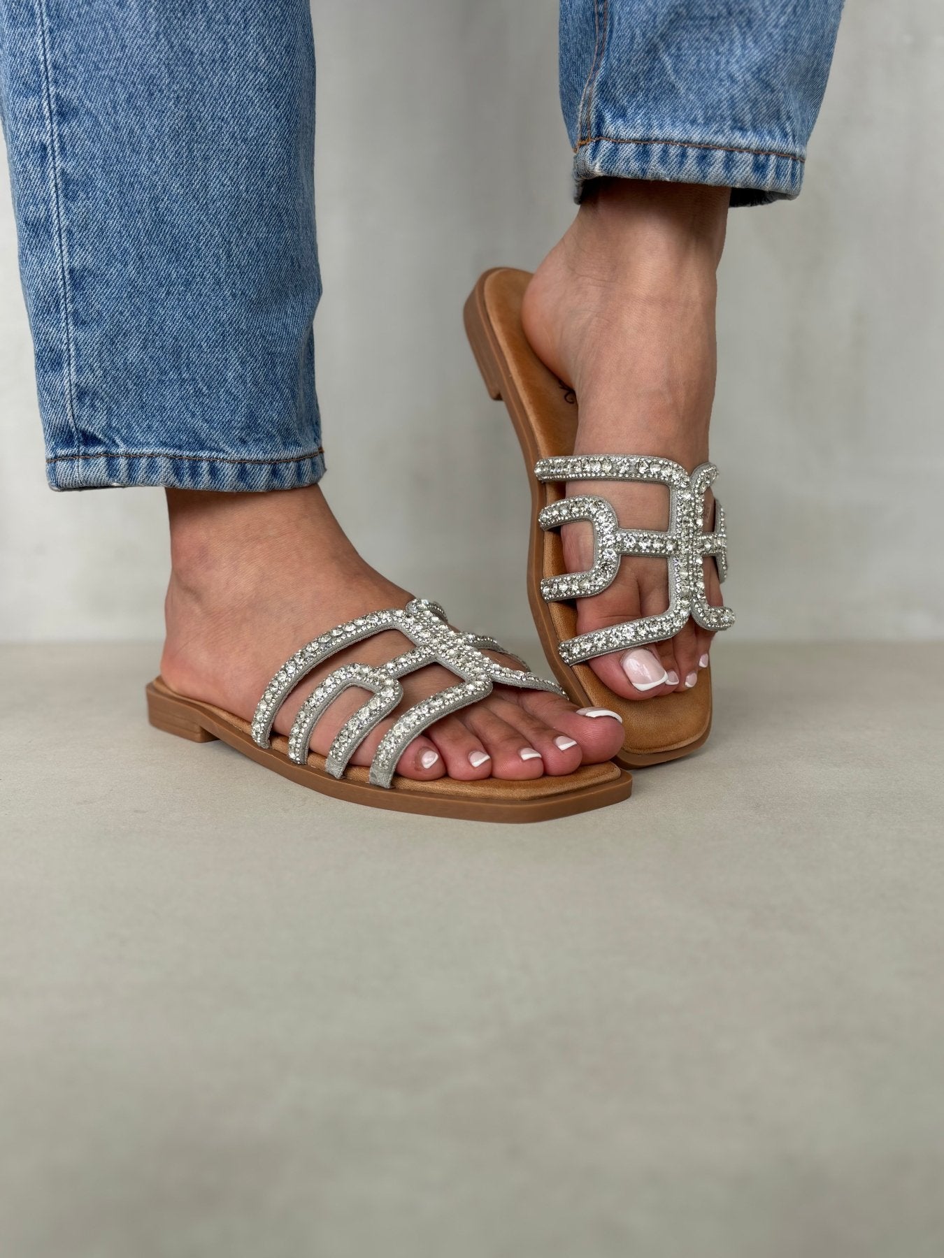Sandalias Plata Brillos 14498 Slip On Casual de mujer Zoé Brand Costa Rica