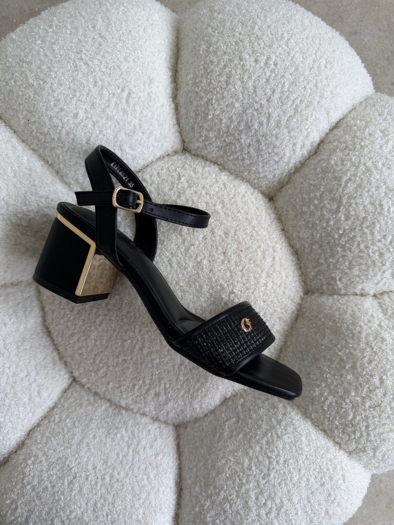Tacones Negro 14776 Hebilla de mujer Zoé Brand Costa Rica
