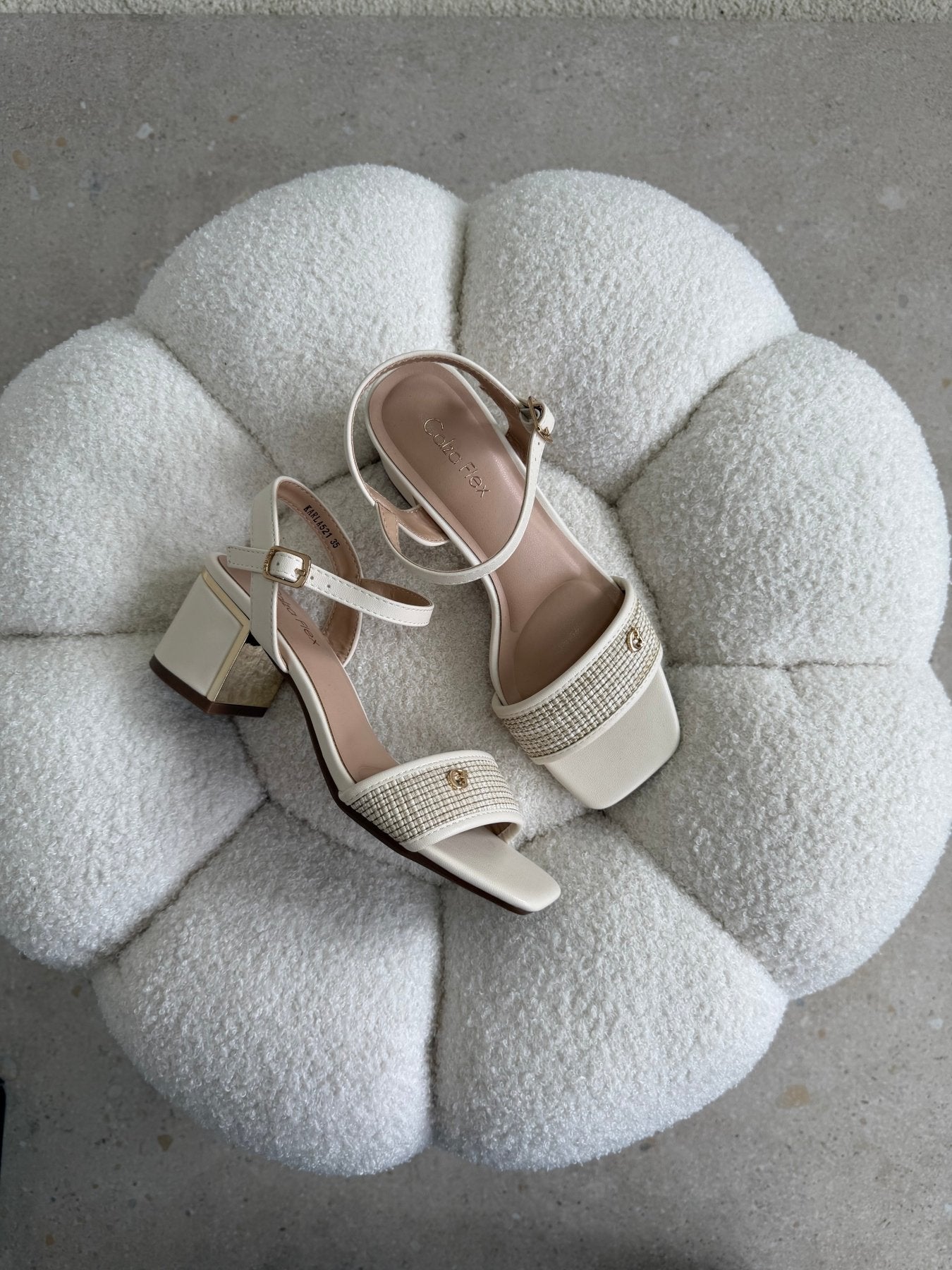 Tacones Blanco 14777 Hebilla de mujer Zoé Brand Costa Rica