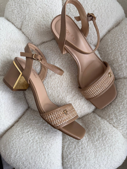 Tacones Beige Yute 14778 Hebilla de mujer Zoé Brand Costa Rica