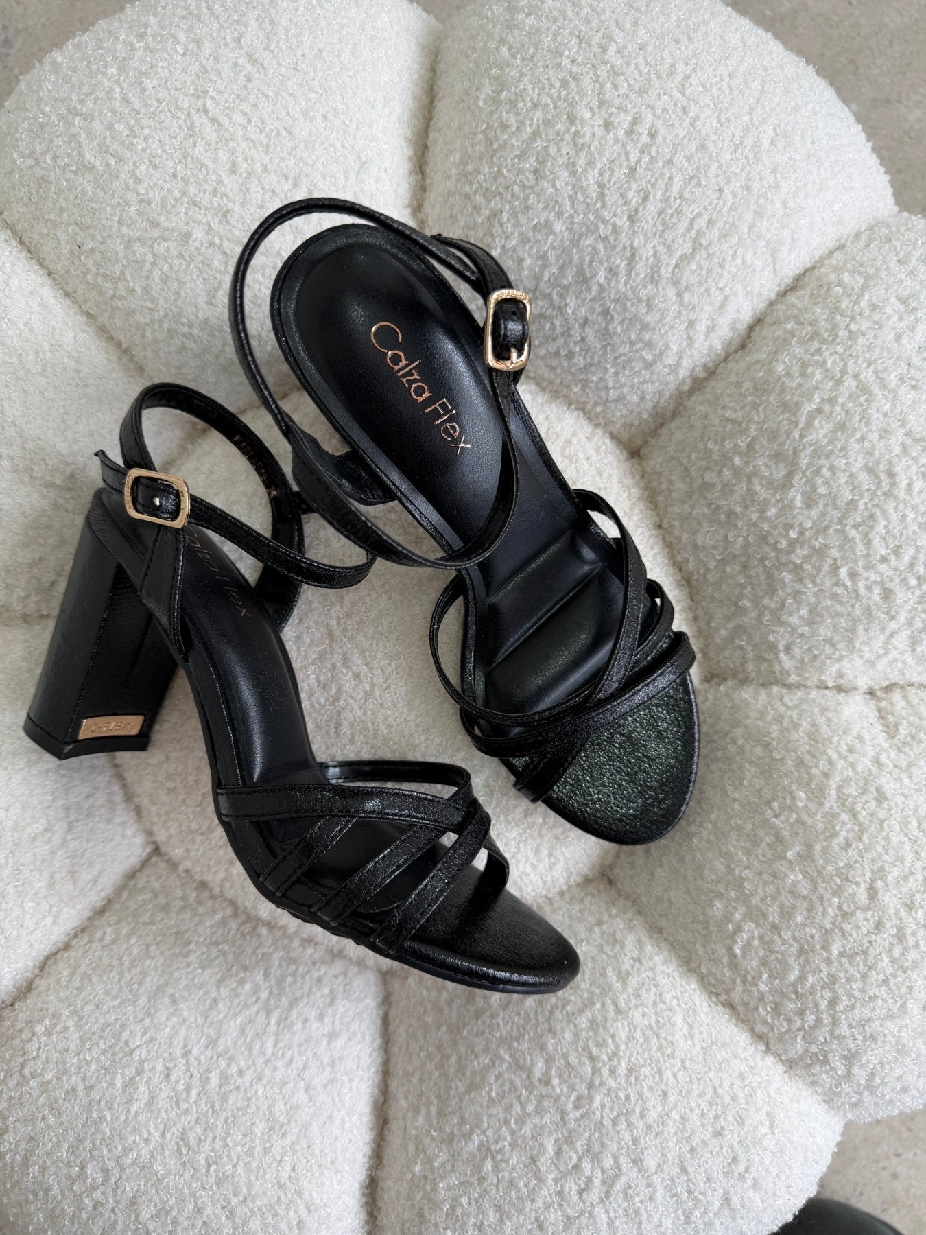 Tacones Negro 14779 Hebilla de mujer Zoé Brand Costa Rica
