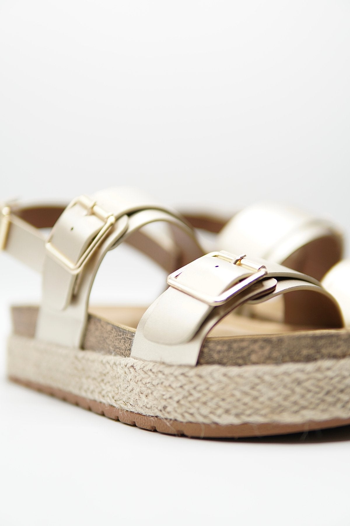 Sandalias Dorado Yute Plataforma 14809 Doble Correa Hebillas Casual de mujer Zoé Brand Costa Rica