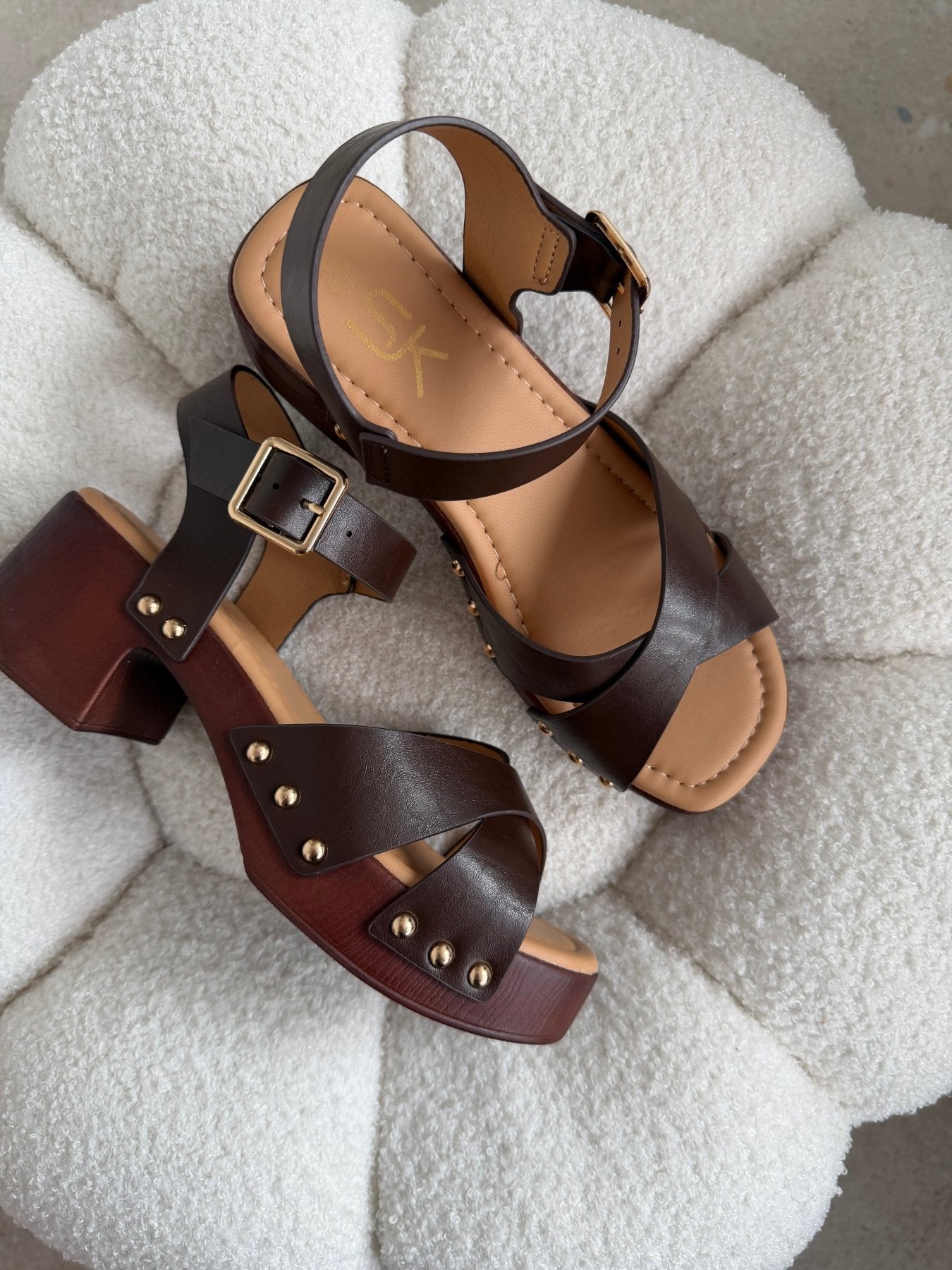 Sandalias Café Plataforma 14864 Hebilla Casual de mujer Zoé Brand Costa Rica